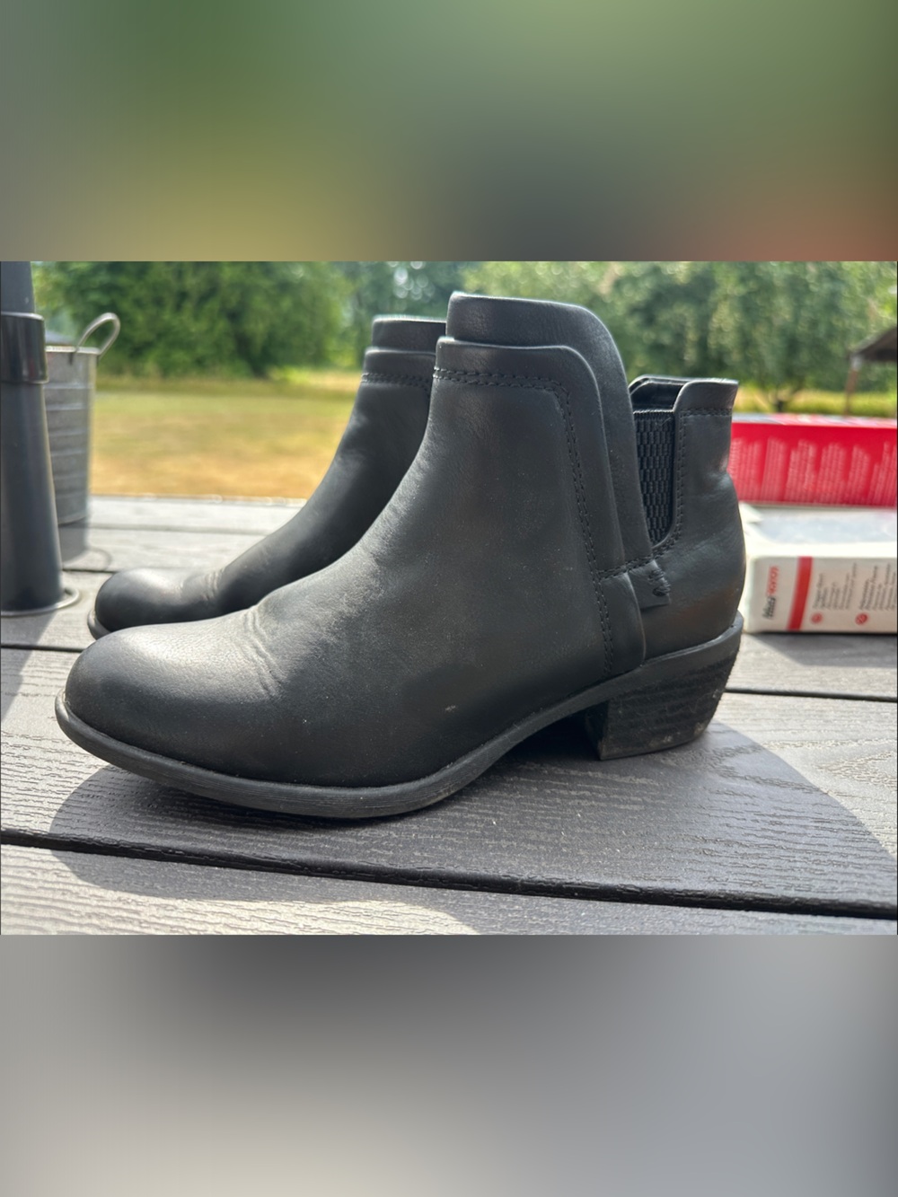 B.O.C Classic Black Leather Chelsea Ankle Boots Size 5